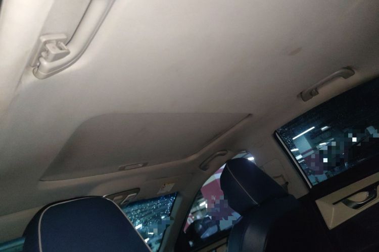 Used Geometry A 2021 Pro Enhanced High-Efficiency Range Version 600 km A600 Cubic Edition Headliner