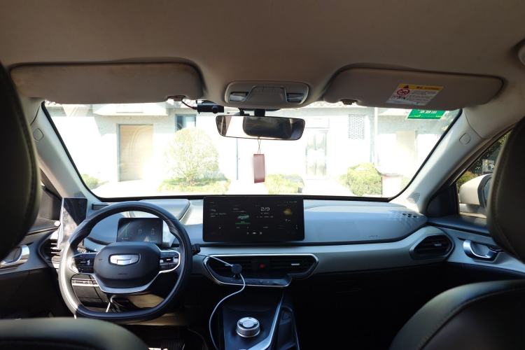 Used Geometry A 2021 Pro Enjoy High-Dimensional Range Edition 430 km A430 Square Version Headliner