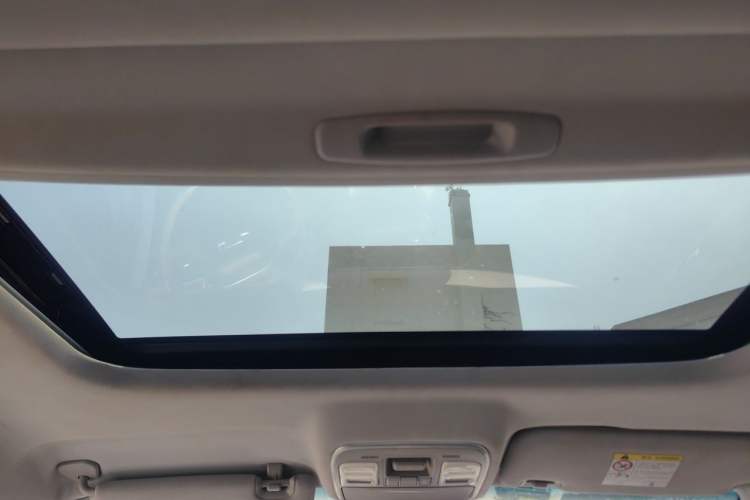 Used Geometry A 2021 Pro Enhanced High-Efficiency Range Version 600KM A600 Asian Games Edition Headliner