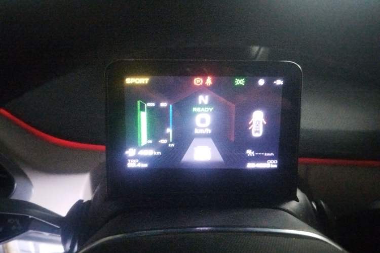 Used Geometry A 2021 Pro Enhanced High-Efficiency Range Version 600KM A600 PowerCube Edition Instrument Cluster