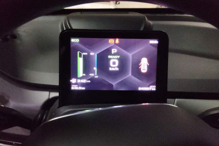 Used Geometry A 2021 Pro Enjoy High-Dimensional Range Edition 430 km A430 Square Version Instrument Cluster