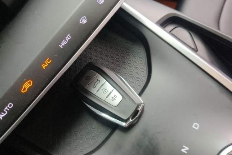 Used Geometry A 2021 Pro Enjoy High-Dimensional Range Edition 430KM A430 Easy-Drive Version Interior 1