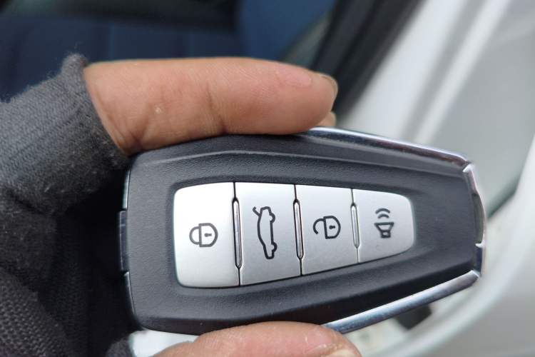 Used Geometry A 2021 Pro Enjoy High-Dimensional Range Edition 430 km A430 Cubic Version Interior 1