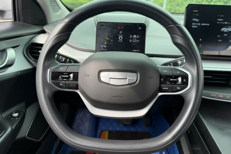 Used Geometry A 2021 Pro Enjoy High-Dimensional Range Edition 430KM A430 Easy-Drive Version Interior 4