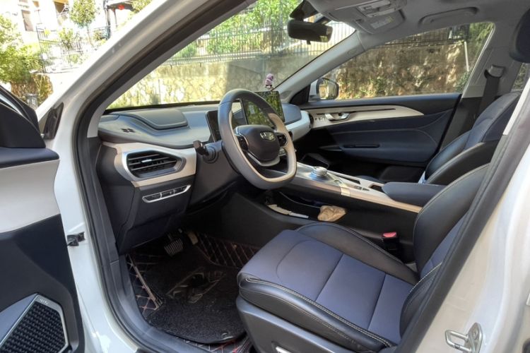 Used Geometry A 2021 Pro Enhanced High-Efficiency Range Version 600 KM A600 Chanyou Edition Interior 4
