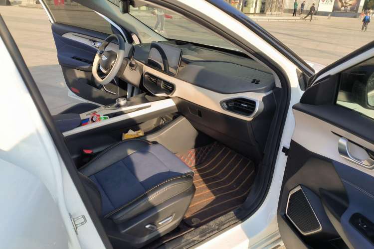 Used Geometry A 2021 Pro Enhanced High-Efficiency Range Version 600KM A600 PowerCube Edition Interior 6