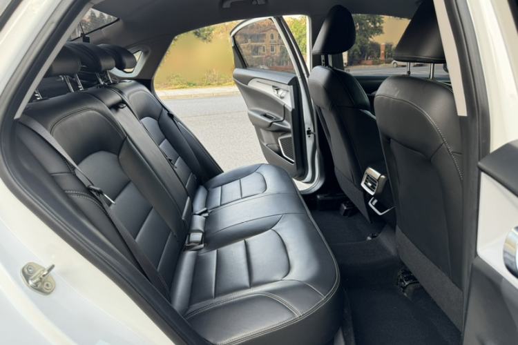 Used Geometry A 2021 Pro Enjoy High-Dimensional Range Edition 430 km A430 Square Version Interior 7