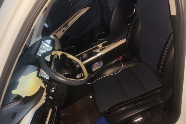 Used Geometry A 2021 Pro Enhanced High-Efficiency Range Version 600 KM A600 Chanyou Edition Left Front Seat