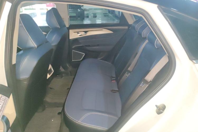 Used Geometry A 2021 Pro Enhanced High-Efficiency Range Version 600 km A600 Cubic Edition Left Rear Seat