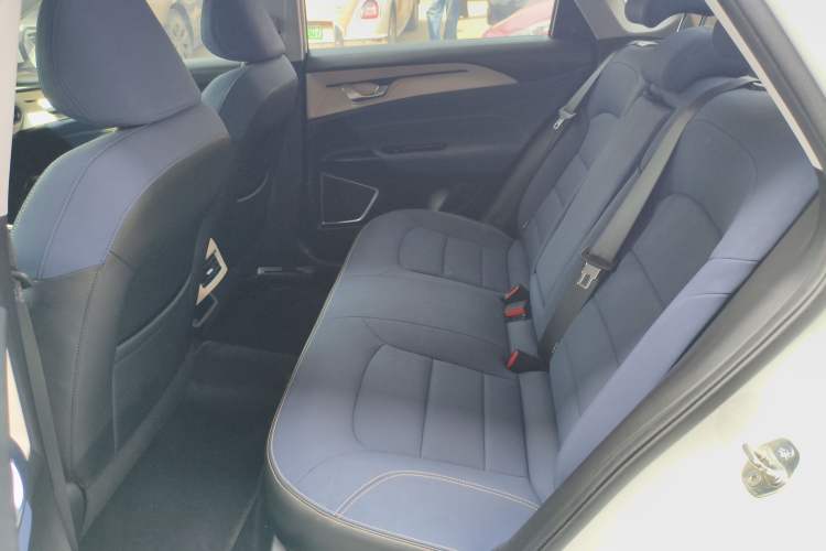 Used Geometry A 2021 Pro Enjoy High-Dimensional Range Edition 430 km A430 Cubic Version Left Rear Seat