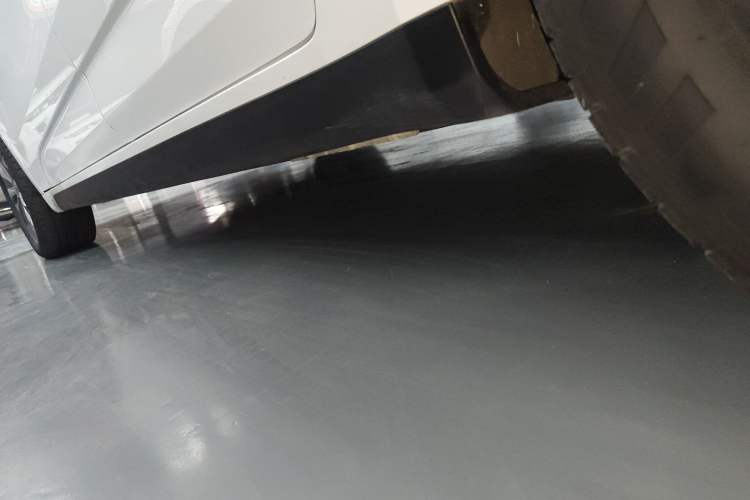 Used Geometry A 2021 Pro Enjoy High-Dimensional Range Edition 430 km A430 Square Version Left Side Sill