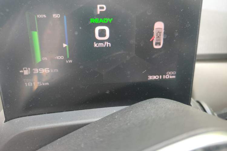 Used Geometry A 2021 Pro Enhanced High-Efficiency Range Version 600 KM A600 Chanyou Edition Odometer Close Up
