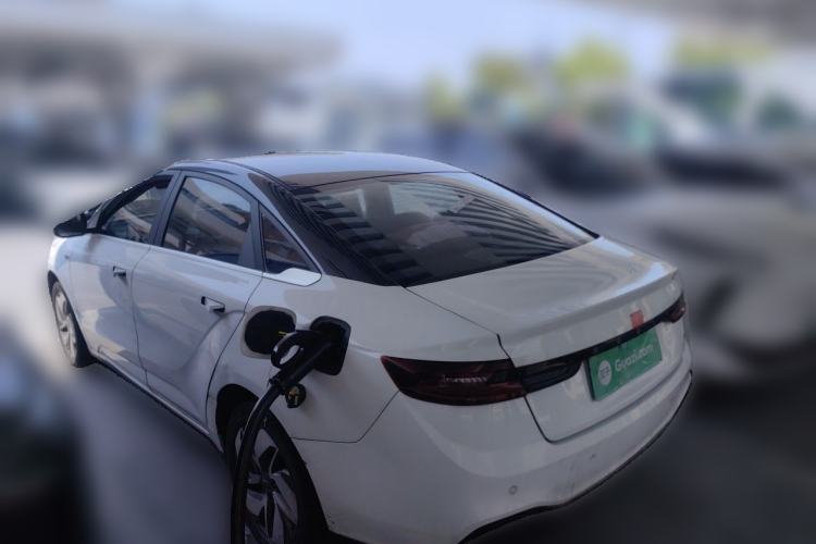 Used Geometry A 2021 Pro Enhanced High-Efficiency Range Version 600KM A600 Asian Games Edition Rear Left 45 Deg