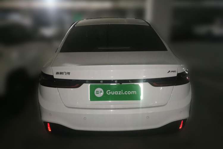 Used Geometry A 2021 Pro Enjoy High-Dimensional Range Edition 430KM A430 Easy-Drive Version Rear