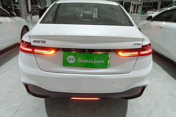 Used Geometry A 2021 Pro Enhanced High-Efficiency Range Version 600KM A600 Asian Games Edition Rear