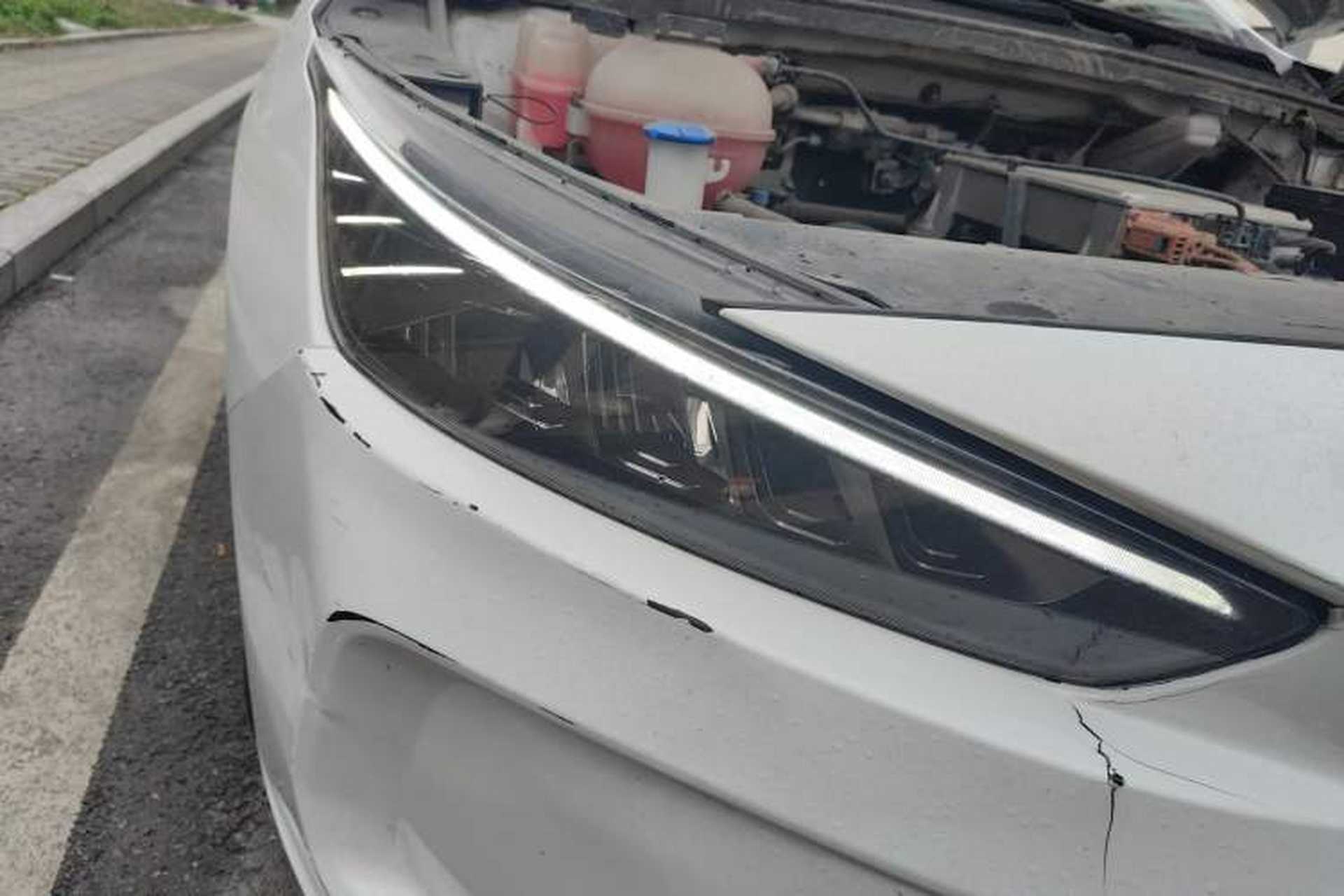Used Geometry A 2021 Pro Enjoy High-Dimensional Range Edition 430 km A430 Square Version Right Front Headlight