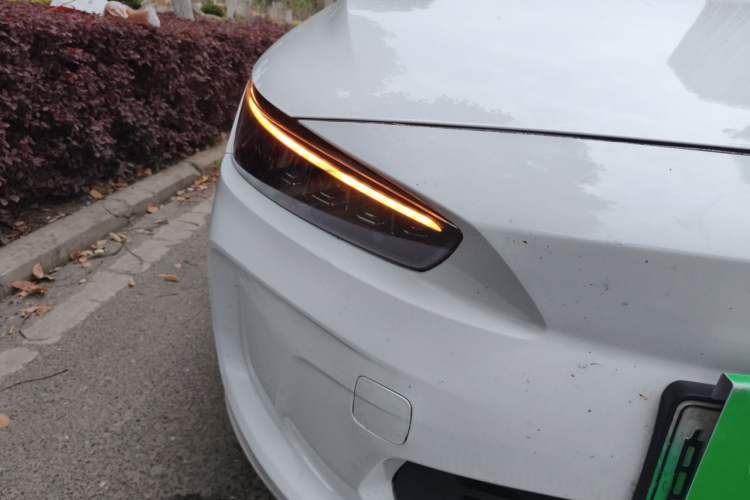 Used Geometry A 2021 Pro Enjoy High-Dimensional Range Edition 430 km A430 Square Version Right Front Headlight