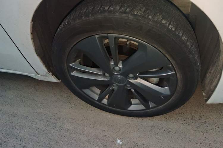 Used Geometry A 2021 Pro Enjoy High-Dimensional Range Edition 430 km A430 Square Version Right Front Wheel Hub
