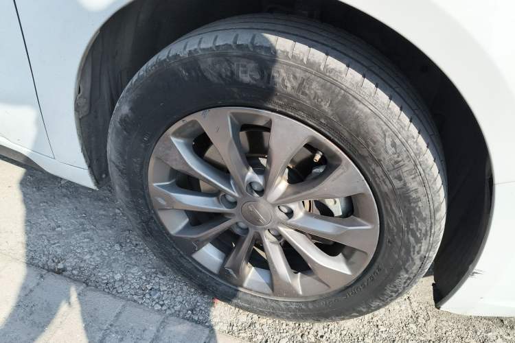 Used Geometry A 2021 Pro Enjoy High-Dimensional Range Edition 430 km A430 Square Version Right Front Wheel Hub