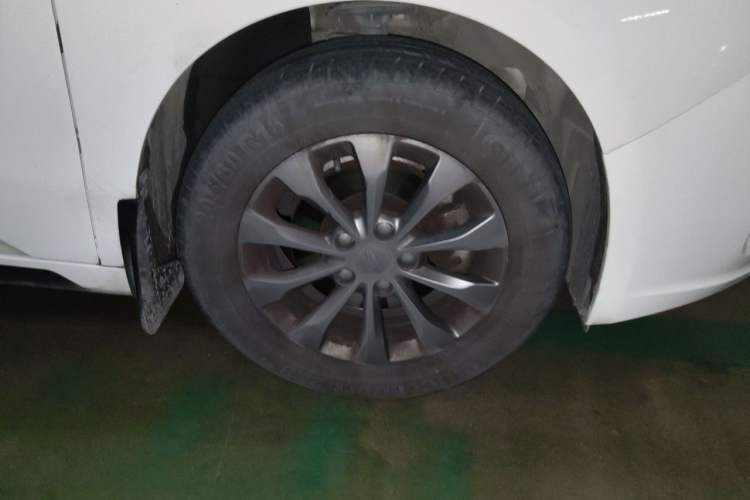 Used Geometry A 2021 Pro Enjoy High-Dimensional Range Edition 430 km A430 Square Version Right Front Wheel Hub