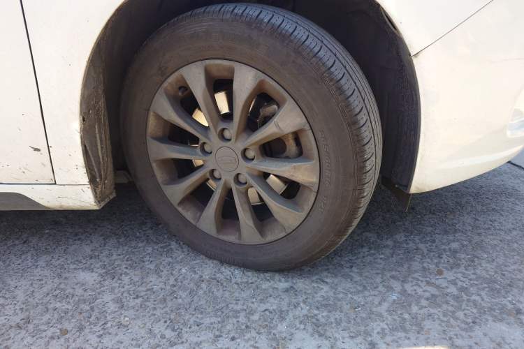 Used Geometry A 2021 Pro Enjoy High-Dimensional Range Edition 430 km A430 Square Version Right Front Wheel Hub