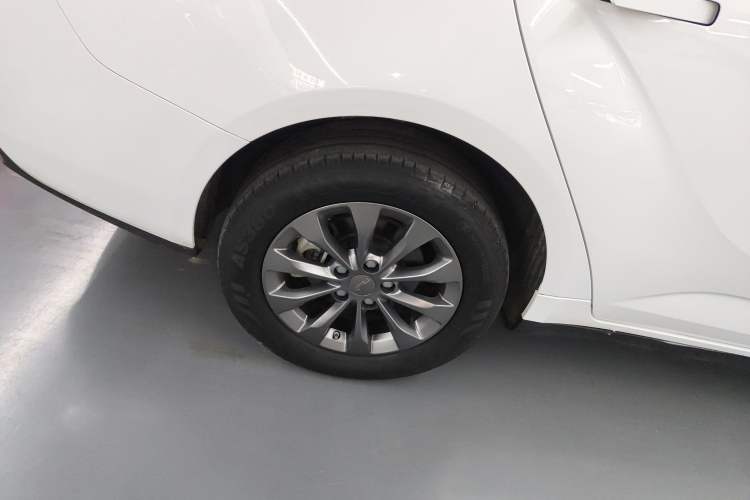 Used Geometry A 2021 Pro Enjoy High-Dimensional Range Edition 430 km A430 Square Version Right Rear Wheel Hub