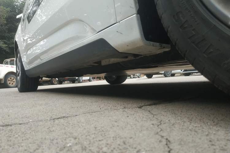 Used Geometry A 2021 Pro Enhanced High-Efficiency Range Version 600KM A600 PowerCube Edition Right Side Sill