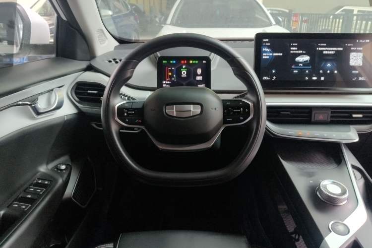 Used Geometry A 2021 Pro Enjoy High-Dimensional Range Edition 430KM A430 Easy-Drive Version Steering Wheel