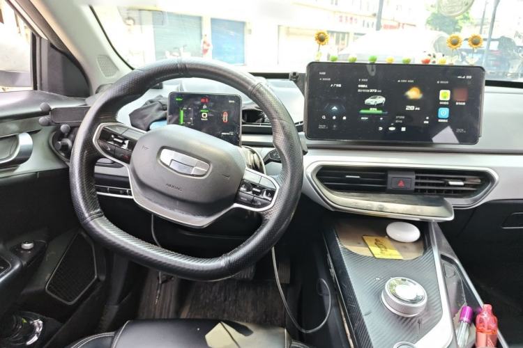 Used Geometry A 2021 Pro Enjoy High-Dimensional Range Edition 430KM A430 Easy-Drive Version Steering Wheel