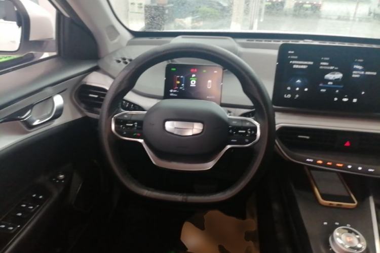 Used Geometry A 2021 Pro Enjoy High-Dimensional Range Edition 430 km A430 Square Version Steering Wheel
