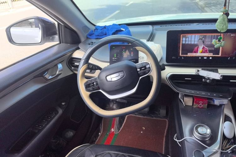 Used Geometry A 2021 Pro Enhanced High-Efficiency Range Version 600KM A600 Asian Games Edition Steering Wheel