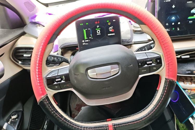 Used Geometry A 2021 Pro Enjoy High-Dimensional Range Edition 430 km A430 Cubic Version Steering Wheel