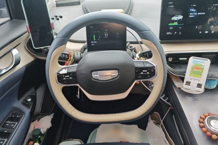 Used Geometry A 2021 Pro Enhanced High-Efficiency Range Version 600KM A600 Asian Games Edition Steering Wheel