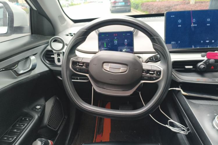Used Geometry A 2021 Pro Enjoy High-Dimensional Range Edition 430 km A430 Square Version Steering Wheel