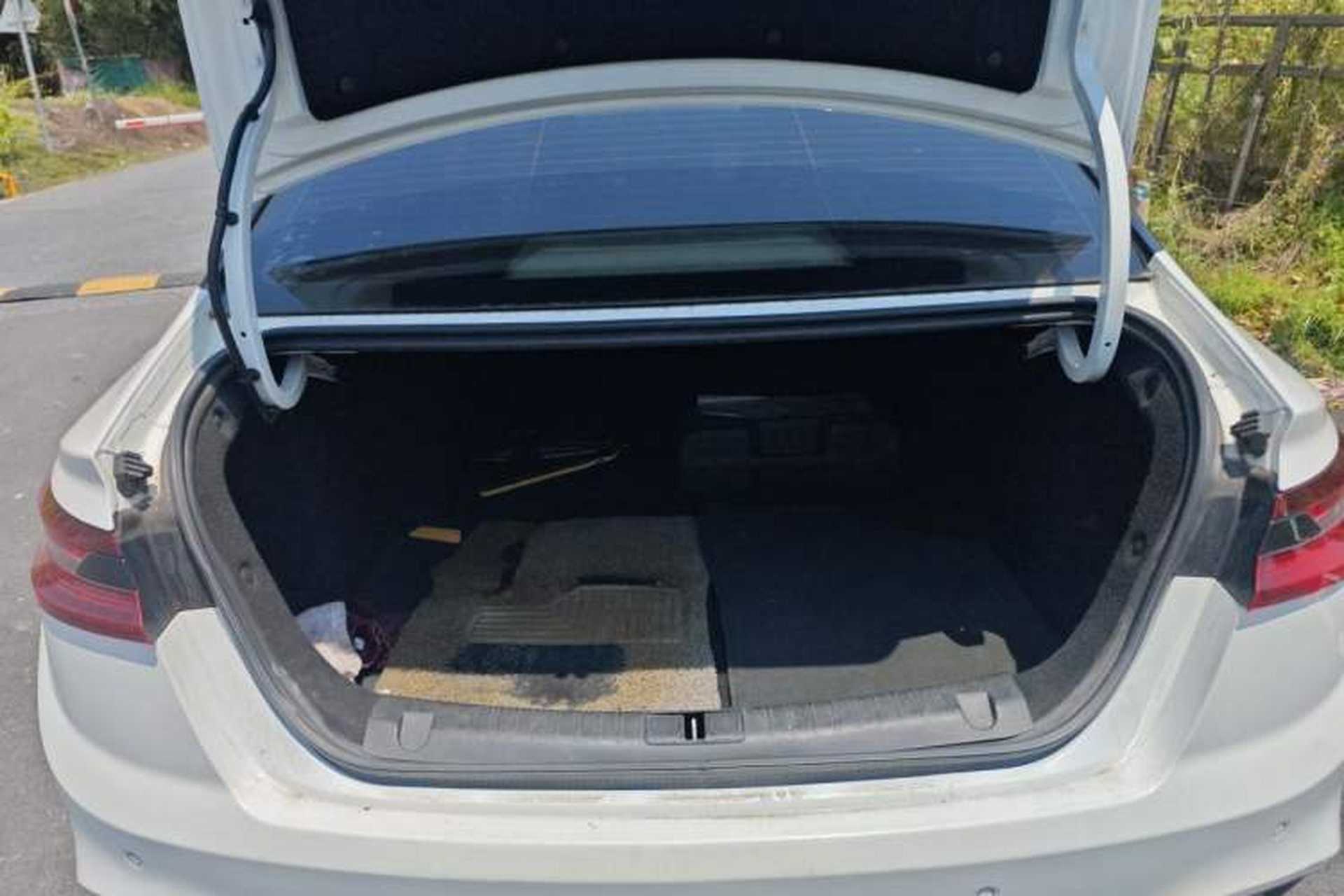 Used Geometry A 2021 Pro Enhanced High-Efficiency Range Version 600 km A600 Cubic Edition Trunk