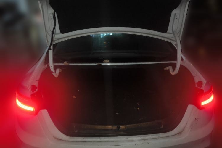 Used Geometry A 2021 Pro Enjoy High-Dimensional Range Edition 430 km A430 Cubic Version Trunk
