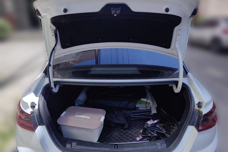 Used Geometry A 2021 Pro Enhanced High-Efficiency Range Version 600 km A600 Cubic Edition Trunk