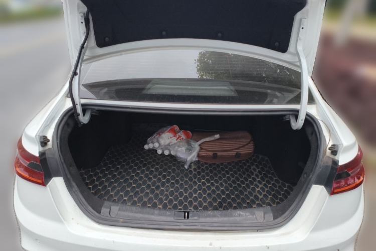 Used Geometry A 2021 Pro Enjoy High-Dimensional Range Edition 430 km A430 Square Version Trunk