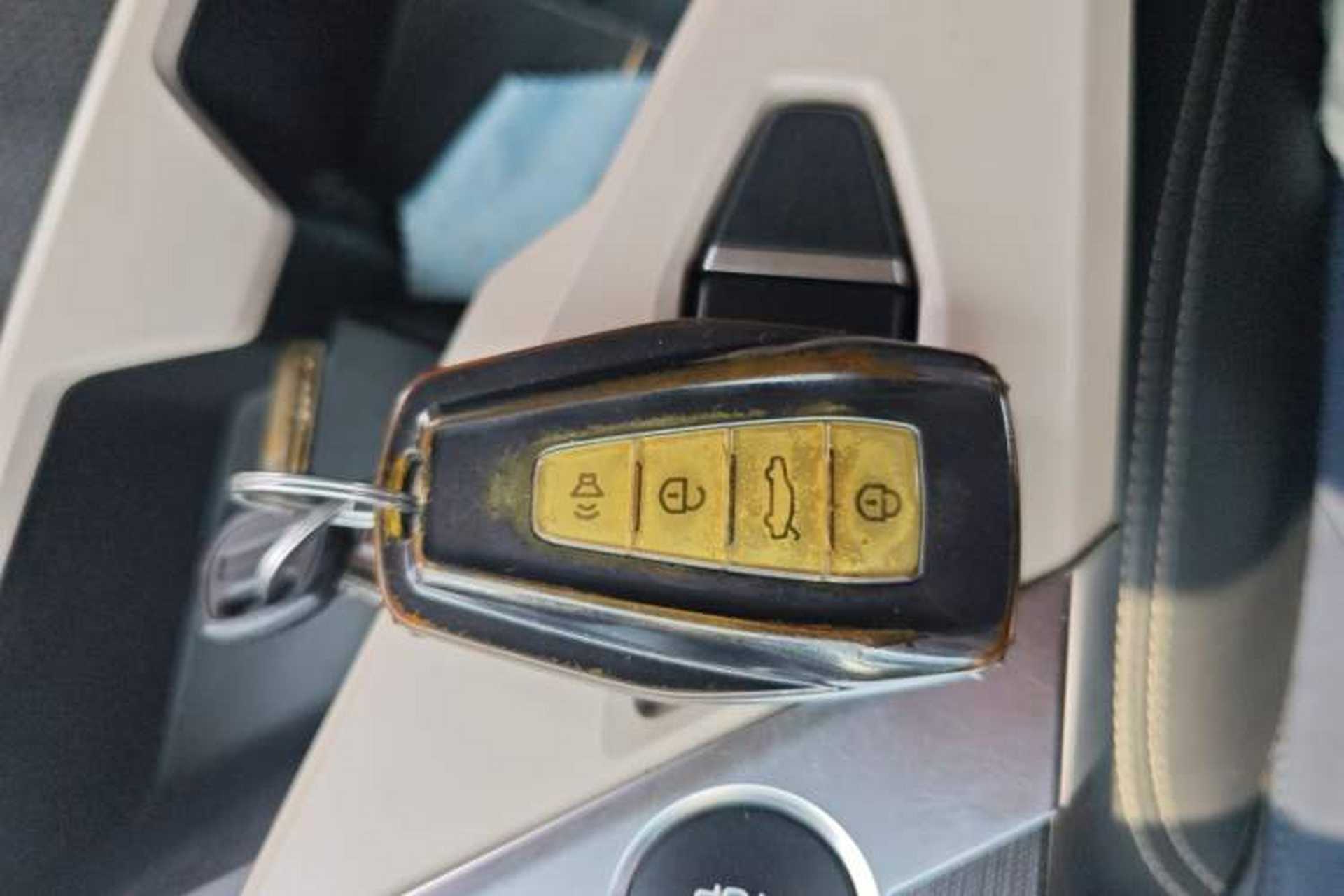 Used Geometry A 2021 Pro Enhanced High-Efficiency Range Version 600 km A600 Cubic Edition Vehicle Key
