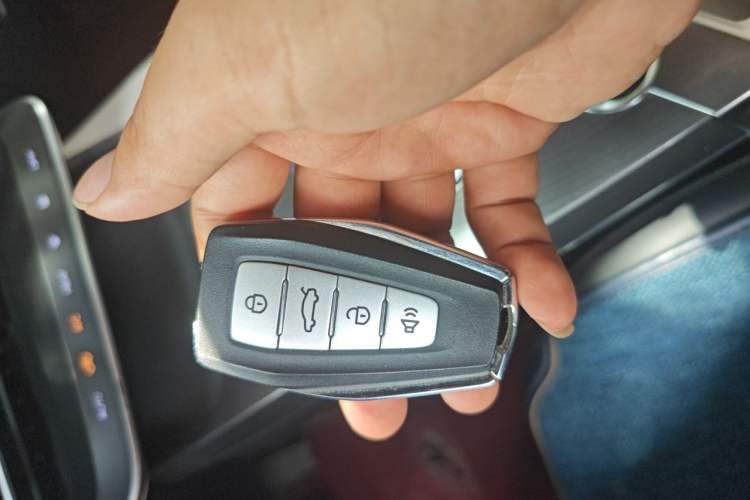 Used Geometry A 2021 Pro Enhanced High-Efficiency Range Version 600KM A600 Asian Games Edition Vehicle Key