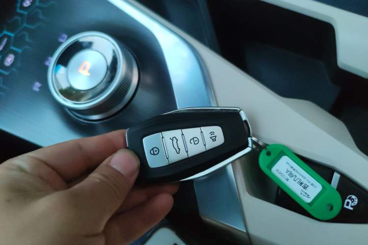 Used Geometry A 2021 Pro Enhanced High-Efficiency Range Version 600KM A600 PowerCube Edition Vehicle Key