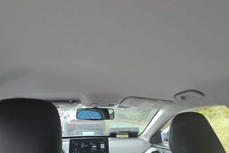 Used Geometry A 2022 Pro 430KM Commuter Edition Headliner