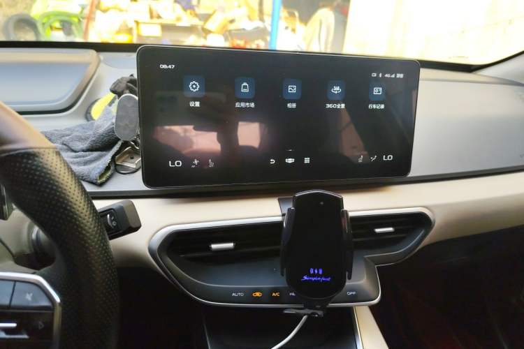 Used Geometry A 2022 Pro 600KM Red Apple Plus Audio And AC Panel
