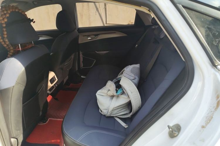 Used Geometry A 2022 Pro 600KM Red Apple Plus Left Rear Seat