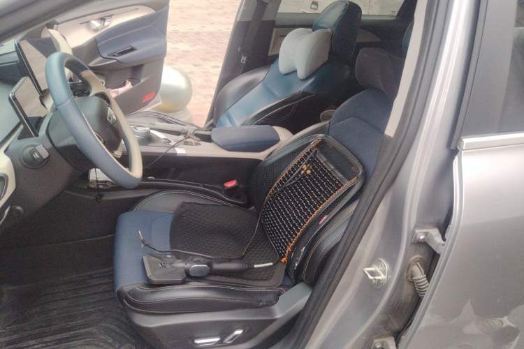 Used Geometry A 2022 Pro 430KM Green Apple Pro Left Front Seat