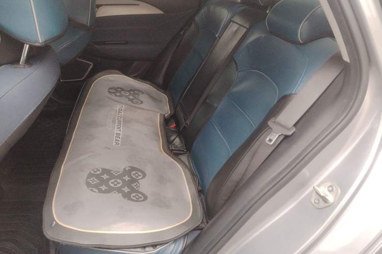 Used Geometry A 2022 Pro 430KM Green Apple Pro Left Rear Seat