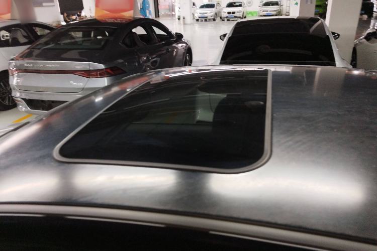 Used Geometry A 2022 Pro 600KM Red Apple Plus Roof