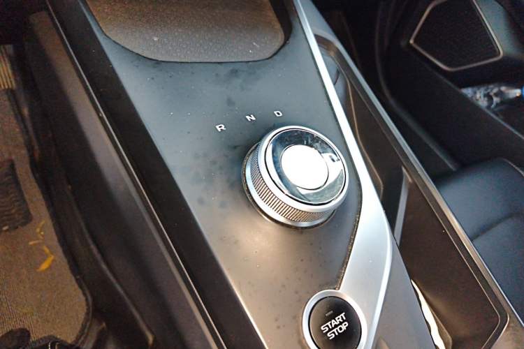 Used Geometry A 2022 Pro 430KM Business Edition Gear Lever