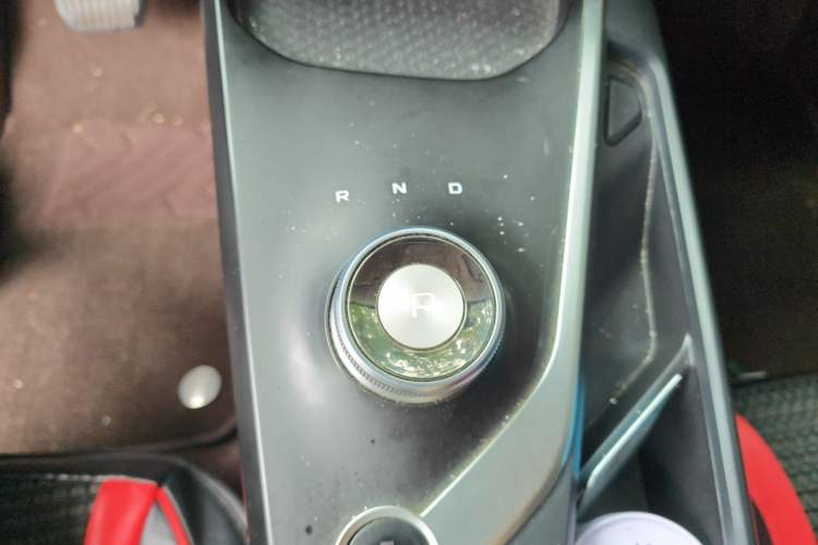 Used Geometry A 2022 Pro 430KM Commuter Edition Gear Lever