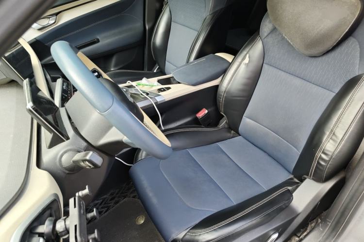 Used Geometry A 2022 Pro 430KM Green Apple Pro Left Front Seat